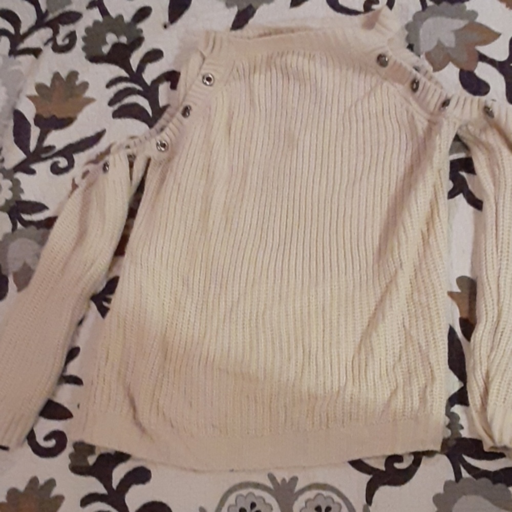 Sweater - Picture 2 of 2